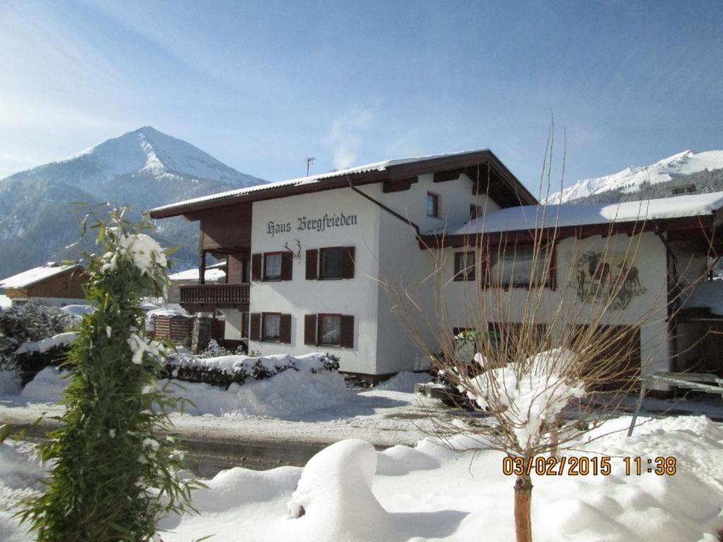 Haus Bergfrieden Apartment *